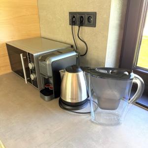 Ďurkovec Centrum的咖啡和沏茶工具