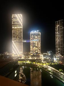 Pemandangan umum bagi Colombo atau pemandangan bandar yang diambil dari apartmen
