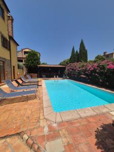 Πισίνα στο ή κοντά στο Villa Daniel