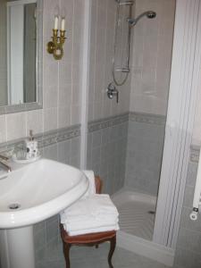 Баня в B&B Villa Lucia