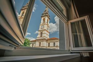 Fotografie z fotogalerie ubytování Ferienwohnung Gustav Kaiser Apartment - 60qm Design Fewo Zittauer Gebirge - Unterkunft in historischer Altstadt im Dreiländereck v destinaci Zittau