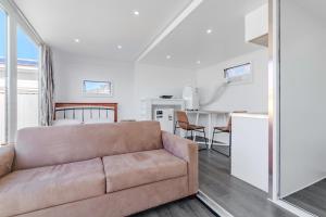 Dapur atau dapur kecil di Beautiful Self-Contained Retreat