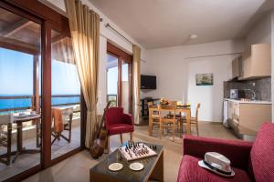 Gallery image of Triopetra Notos Hotel in Triopetra