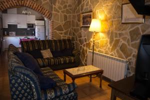 A seating area at Casa Rural Duquesa De La Conquista de Ávila