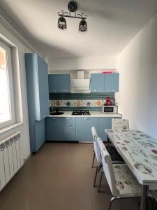 Køkken eller tekøkken på Apartament LUX Mamaia Nord