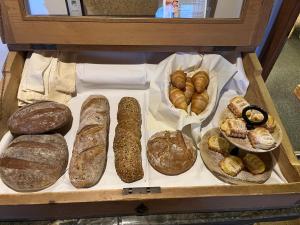 酒店内部或周边提供的食物