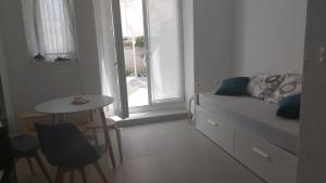 Et opholdsområde på SECRET GARDEN Komiza