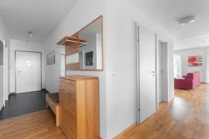 TV a/nebo společenská místnost v ubytování Lux 11