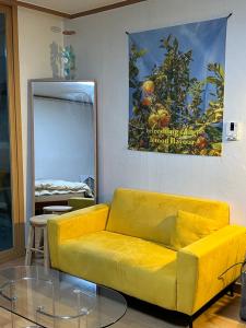 Χώρος καθιστικού στο Cozy Camping