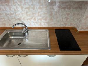 Η κουζίνα ή μικρή κουζίνα στο Marina View Apartments +200 φωτογραφίες