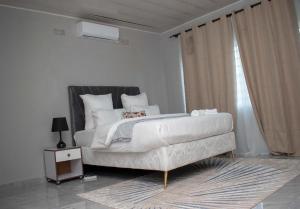 Voodi või voodid majutusasutuse City Escape Apartments toas +11 fotot