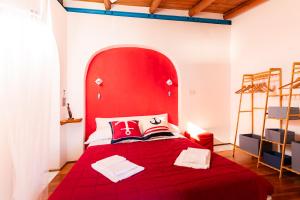 Ένα ή περισσότερα κρεβάτια σε δωμάτιο στο holidaycasa Circe Blu