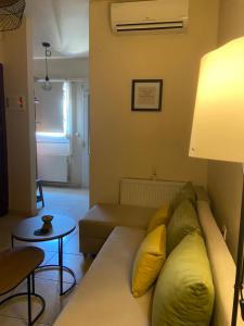 Posedenie v ubytovaní ZISIS APARTMENTS No3