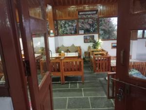 Galeriebild der Unterkunft The Woods Charikot Resort in Charikot