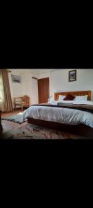 Galeriebild der Unterkunft The Woods Charikot Resort in Charikot