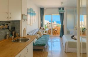 A seating area at Brise Marine
