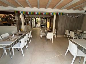 Restaurace v ubytování HOTEL ISLA PLANA