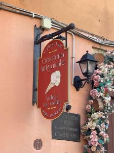 Sertifikat, nagrada, logo ili drugi dokument prikazan u objektu Le Suite del Borgo - Emerald Suite