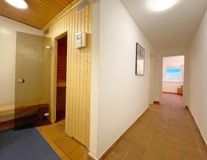 Fotografie z fotogalerie ubytování Landhaus Süderhof App 15 in Keitum mit Pool und Sauna v destinaci Keitum