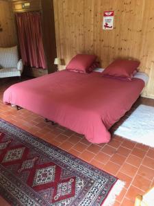 Postel nebo postele na pokoji v ubytování Manoir du Val Harangt