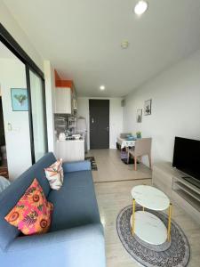 Kuchyň nebo kuchyňský kout v ubytování 中央公寓 1bedroom Centrio 804 Condominium 211