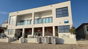 Tòa nhà nơi khách sạn căn hộ tọa lạc