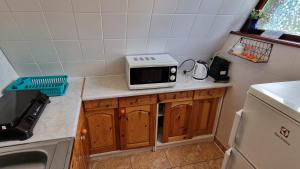 Afbeelding uit fotogalerij van Domki pod lasem blisko morza in Sztutowo