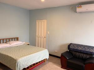 Fotografie z fotogalerie ubytování Captivating 1-Bed Studio in Honiara v destinaci Honiara