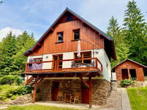 Budova, kde se prázdninový dům nachází