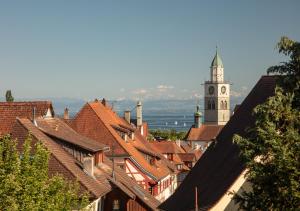 Природа в окрестностях дома для отпуска