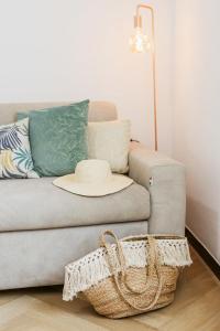 A seating area at Paradise house - Oasis