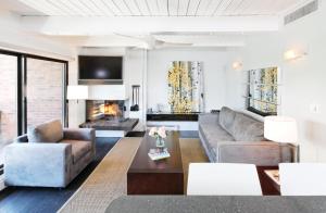 Posezení v ubytování Aspen Square Condominium Hotel