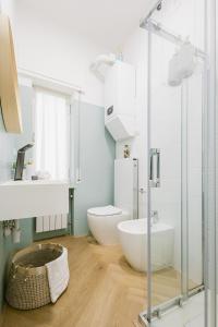 A bathroom at Paradise house - Oasis