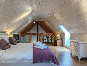 Voodi või voodid majutusasutuse Logies Croft toas