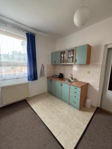 Cucina o angolo cottura di Hotel Koruna