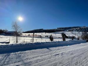 Apartment in Eimelrod with Panoramic Views im Winter