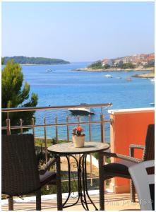 En balkon eller terrasse på Villa Palas Apartments 2