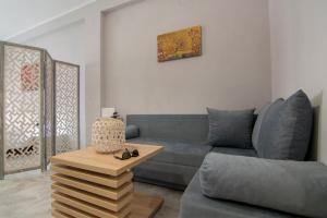 Un lugar para sentarse en Paxos In Square Studio Poseidon