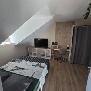 Photo de la galerie de l'établissement Petit appartement 1 Le charmant, à Sarreguemines