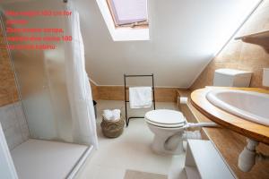 Kupaonica u objektu Studio Apartment & Rooms Huang