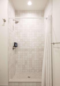 Ein Badezimmer in der Unterkunft Bayside Villas by Islander Resort