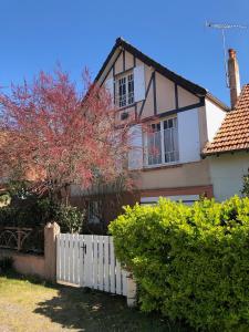 En have udenfor Rose-May