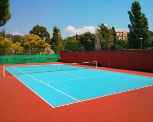 Tennis ou squash au sein de l'appart'hôtel ou à proximité