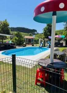 Fotografie z fotogalerie ubytování Finca con dos casas rurales v destinaci Randufe