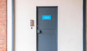 Φωτογραφία από το άλμπουμ του Central Modern Studio Apartment στο Πόρτσμουθ