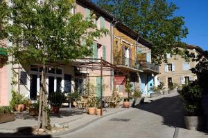 Photo de la galerie de l'établissement Les Galets, Enjoy Luberon Lifestyle, à Cucuron