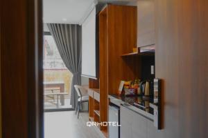 Köök või kööginurk majutusasutuses QR Hotel Dalat