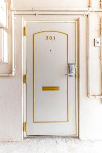 Fotografie z fotogalerie ubytování 栄町 ロータリービル v destinaci Naha