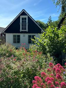 Φωτογραφία από το άλμπουμ του Cozy little house in Väsby σε Hoganas +22 φωτογραφίες