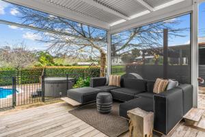 Gallery image of Board and Batten - Matakana Holiday Home in Warkworth